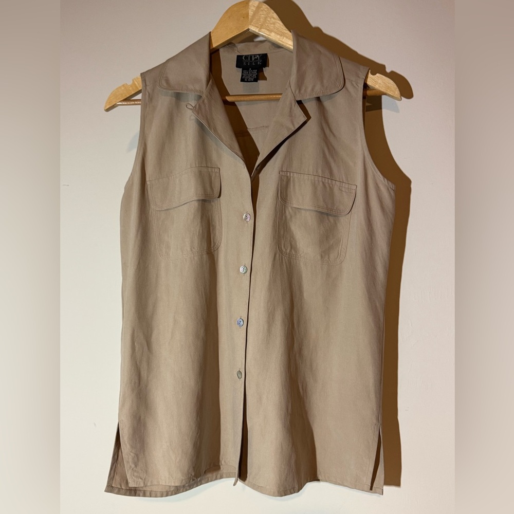 City Silk 100% Silk Sleeveless Button Down – Size S - Picture 4 of 6